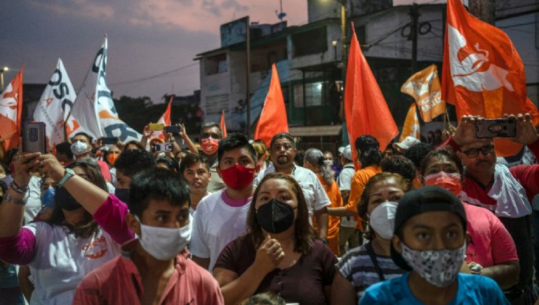 Campaña de Movimiento Naranja en Veracruz. Foto: EFE