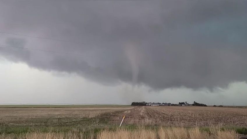 Así fue como un tornado destruye pequeña ciudad en Estados Unidos: VIDEO