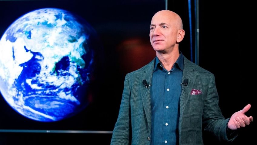 Viaje al espacio con Jeff Bezos es vendido por más de 500 millones de pesos