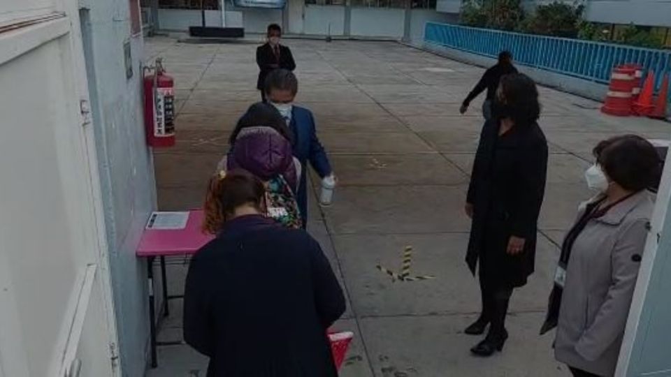 Pocos alumnos regresaron a las aulas. Foto: Especial