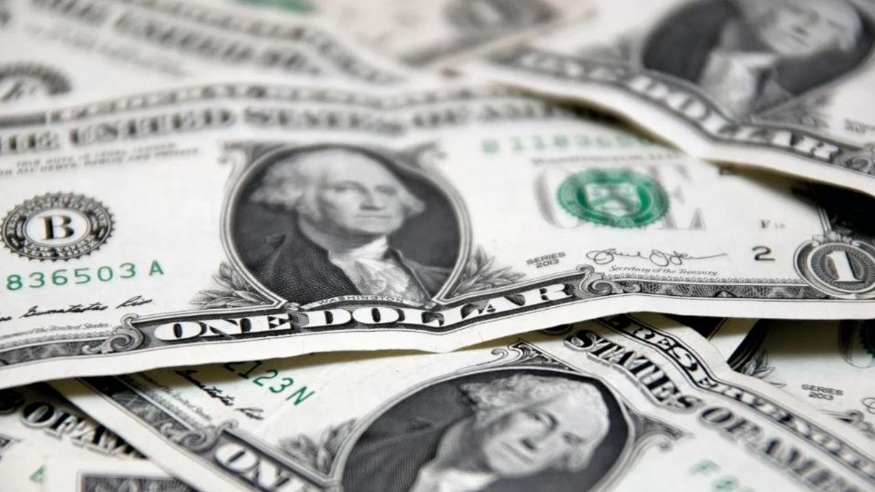 El dólar volvió a perder terreno frente al peso mexicano