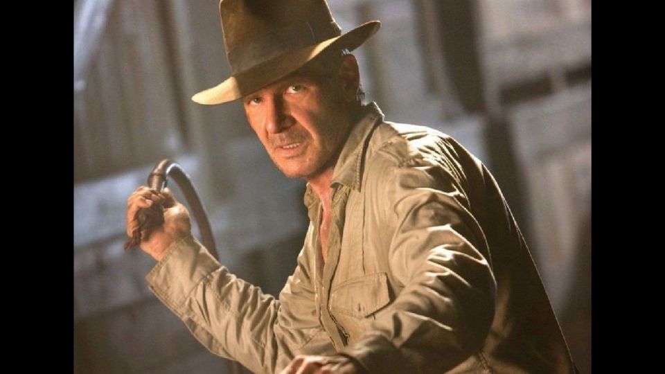 La última vez que Harrison Ford portó el atuendo del famoso arqueólogo fue hace 13 años para la entrega de 'Indiana Jones y el reino de la calavera de cristal'. Foto: Especial