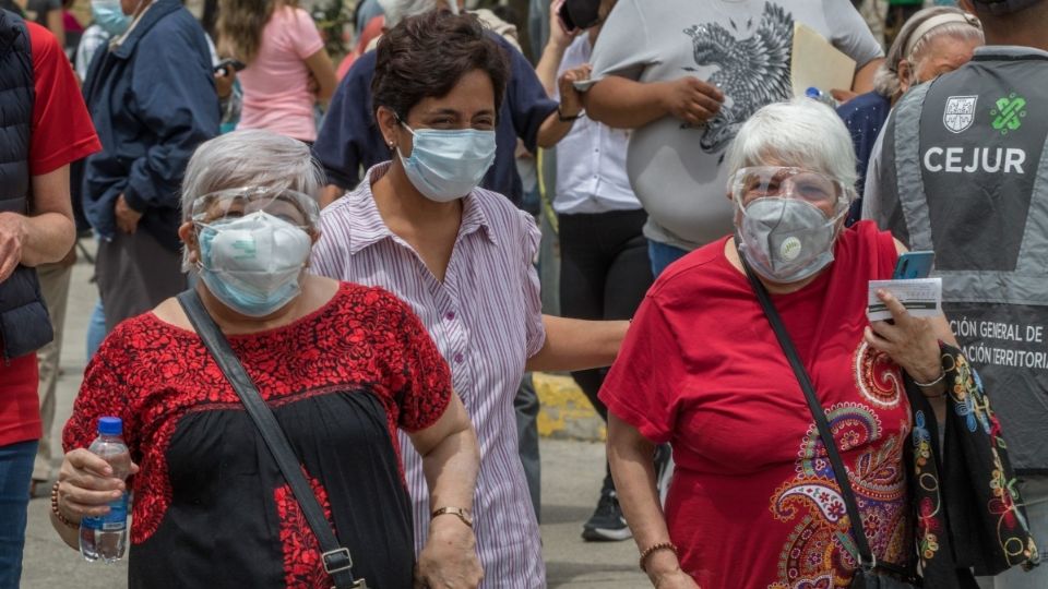 Quienes ya se encuentren jubilados no podrán acceder a un préstamo del Infonavit. FOTO: Cuartoscuro