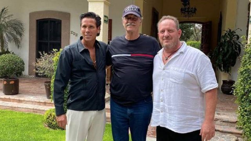 Vicente Fox se asoció con Roberto Palazuelos y Marcus Dantus para invertir en la empresa Paradise, dedicada a comercializar productos de cannabis. Foto: Instagram