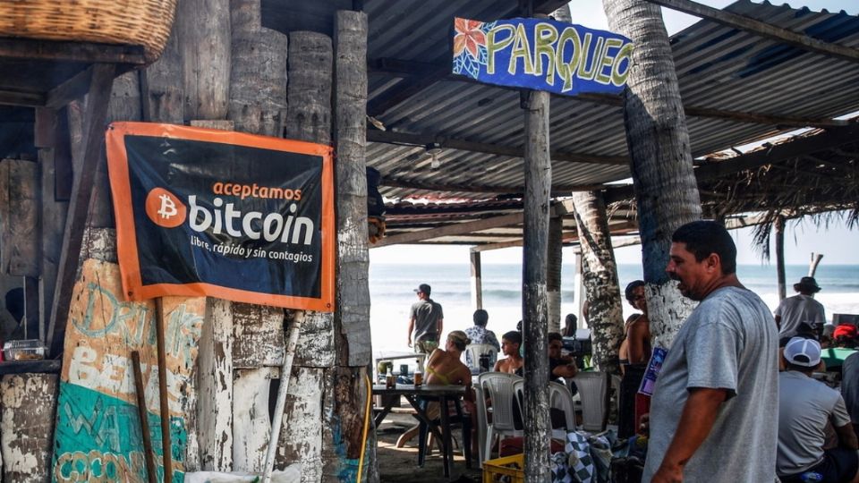 El Salvador se convierte en el primer país en aceptar criptomonedas como monedas de uso común. FOTO: ESPECIAL