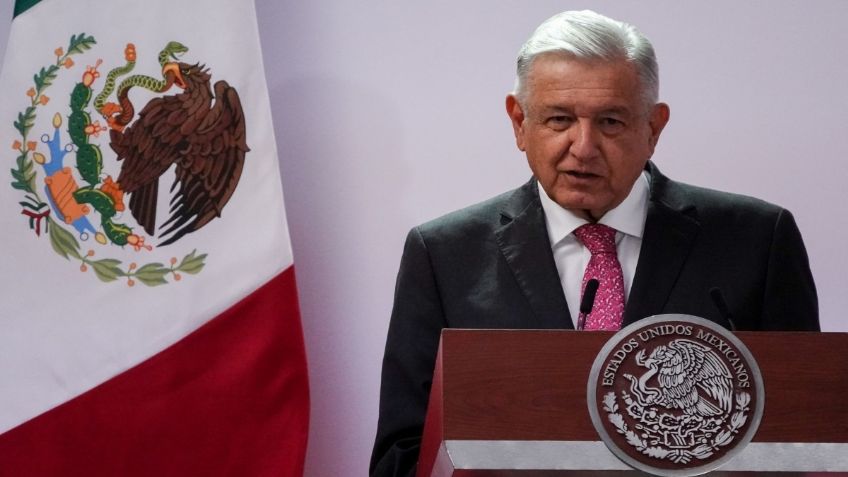 Se tienen terrenos, cilindros y camionetas para Gas Bienestar: López Obrador