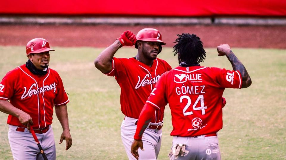 El cubano espera que el equipo jarocho llegue en buena forma a playoffs