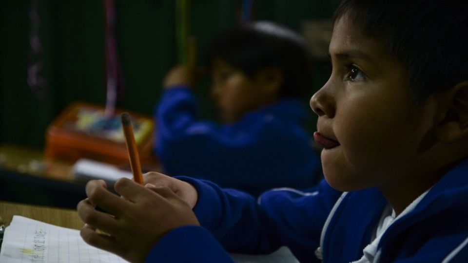 SEP busca a jóvenes para dar clases a niños de escasos recursos. Foto: Cuartoscuro