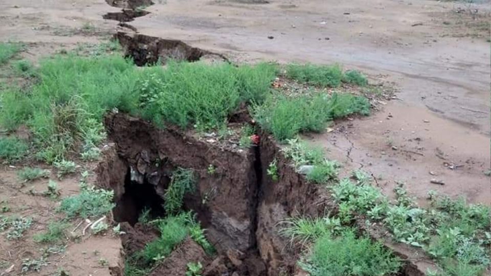 Las 16 personas desalojadas se encuentran en un albergue temporal Foto: Especial