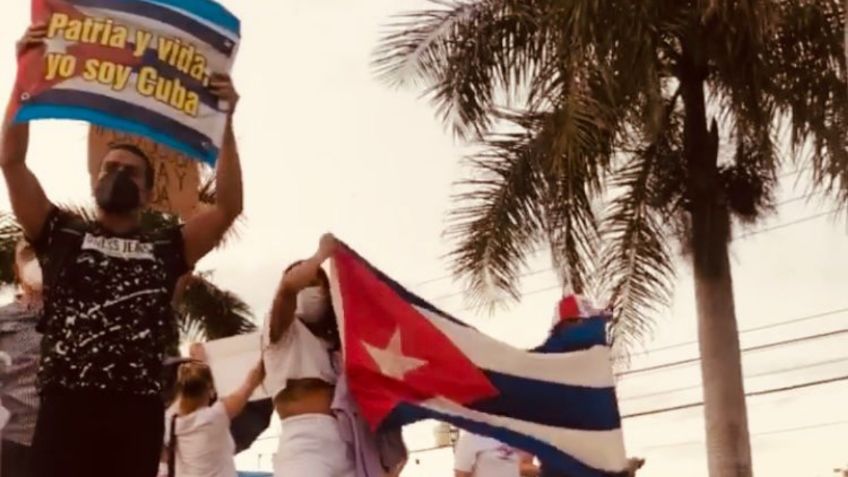 Cubanos residentes en Mérida salen a protestar