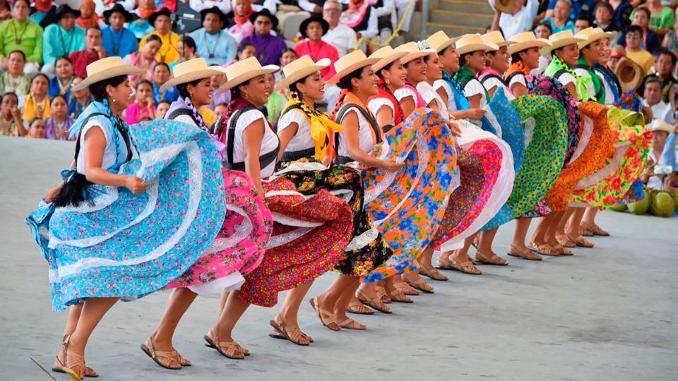 La Guelaguetza traerá 50 una derrama de 500 millones de pesos