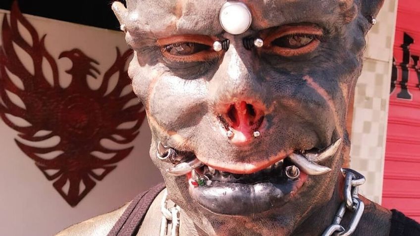 El ’Satán Humano’; se convierte en el DIABLO tras más de 25 años de cirugías