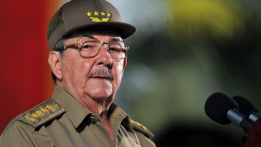 Raúl Castro reaparece; acude a reunión del PCC para analizar las protestas en Cuba