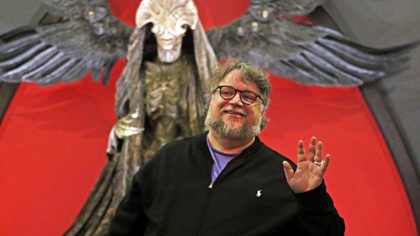 Así plasma sus ideas el cineasta Guillermo del Toro ¡Conoce los apuntes de sus cuadernos!