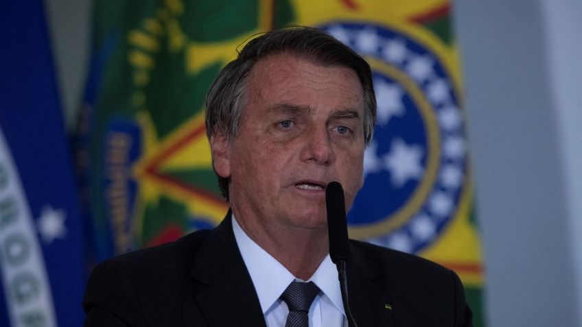 Jair Bolsonaro es ingresado en un hospital tras sufrir ataque de hipo