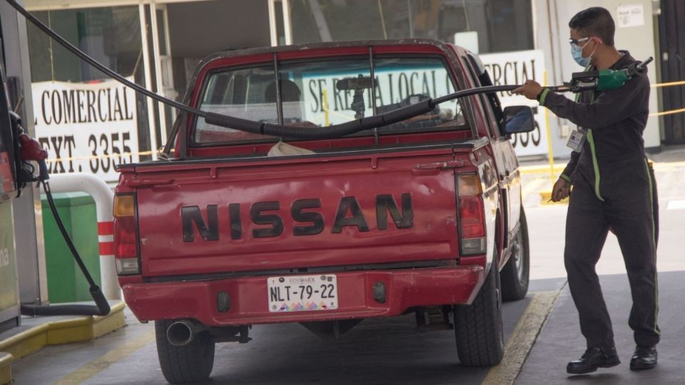 Conoce el precio de los combustibles de este día. Foto: Cuartoscuro