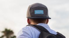 ¿Usar gorra todo el tiempo te puede dejar calvo?  Mito o realidad