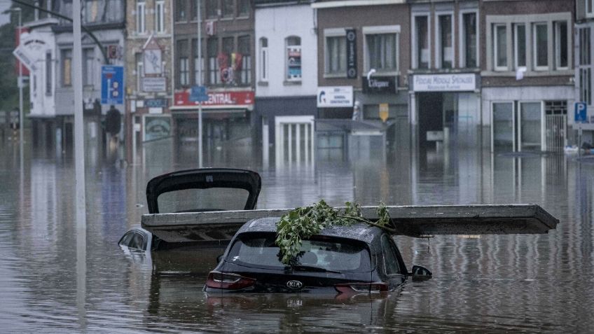 Europa bajo el agua, las imágenes de las inundaciones que dejan 60 muertos y decenas de desaparecidos