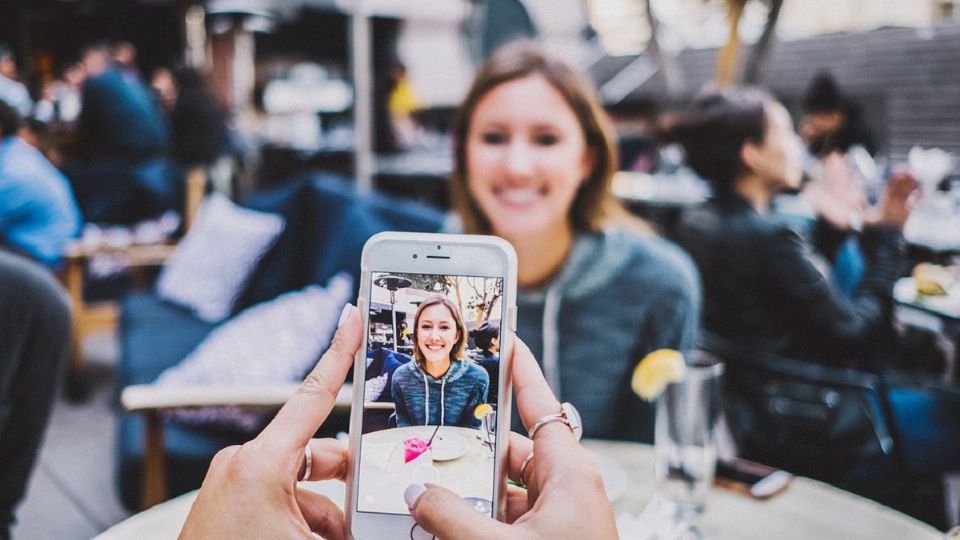 Apple liberó FaceTime para conectarse con plataformas PC y Android, en afán de videollamar entre más personas. Foto: Pixabay