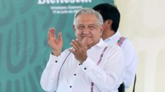 AMLO visita Guerrero y promueve enjuiciar a los expresidentes por "privatizar la educación"