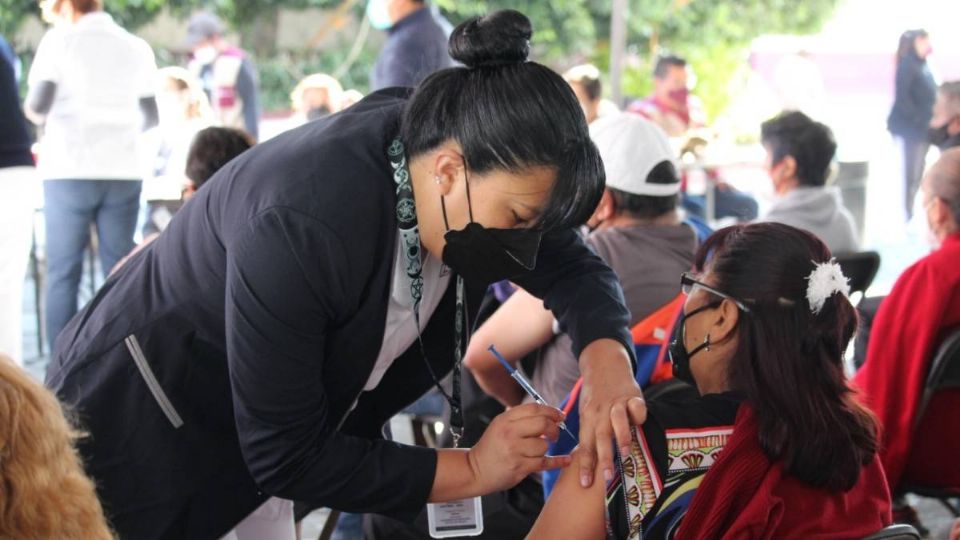 Con gran afluencia, inició la aplicación del biólogo en Nezahualcóyotl (Foto: Especial)