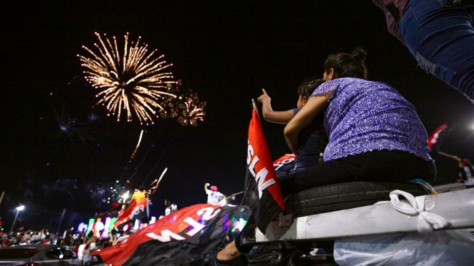 Simpatizantes del FSLN, durante la conmemoración del 42 aniversario del triunfo de la Revolución Sandinista.