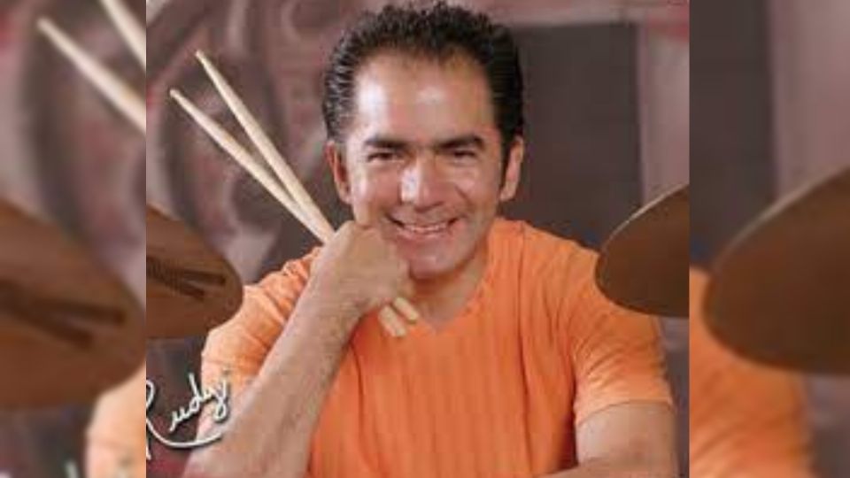 Rudy se convirtió en el icónico baterista de 'Otro Rollo'. Foto: Especial