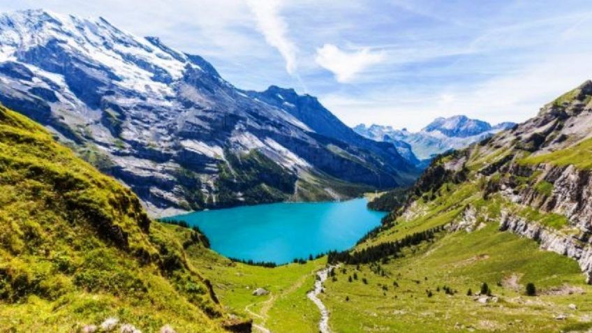 Cambio climático causa lagos en los Alpes Suizos; así deformó el paisaje