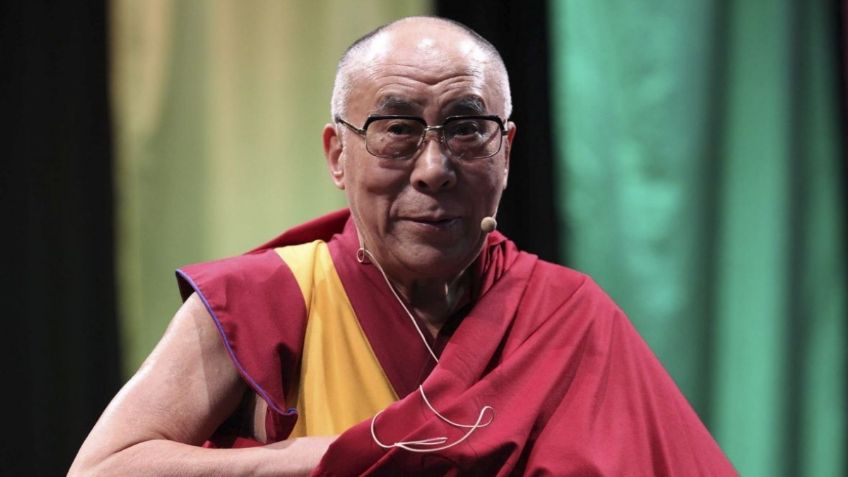 Dalai Lama evitó ser víctima de espionaje con Pegasus por no tener celular