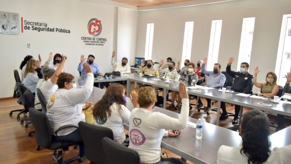 Autoridades y colectivos quedaron en respetar los protocolos.

Foto: Especial