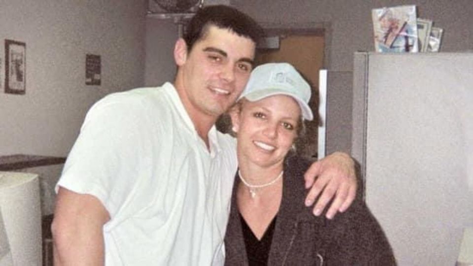 El primer matrimonio de Britney Spears duró tan solo 55 horas. Foto: Twitter @heybritney