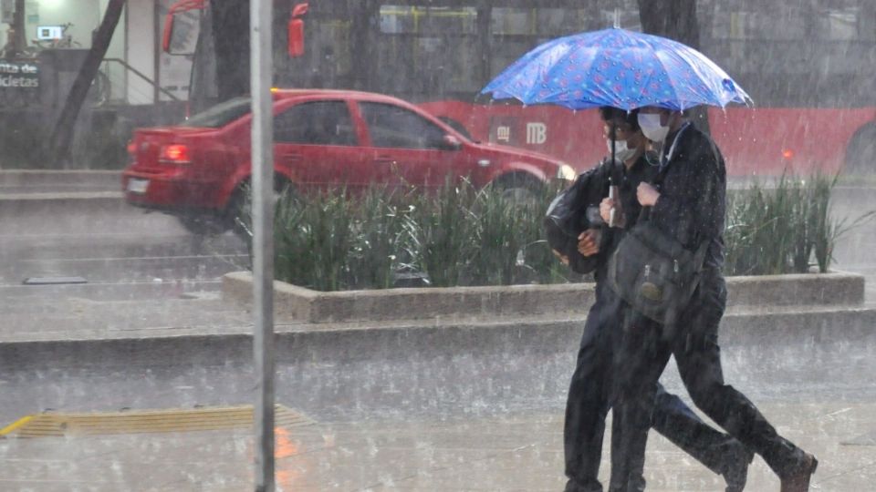 Se esperan lluvias y posible caída de granizo en el Valle de México.
Foto: Cuartoscuro