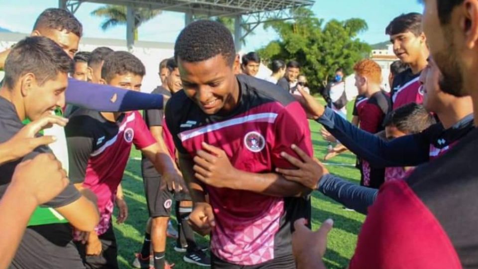 Maleck llegó a Nayarit para reforzar al Coras FC. Foto: @EduardoCPolanco