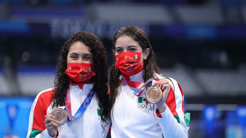 David Faitelson cuestiona medalla de bronce de Alejandra Orozco y Gaby Agúndez por burlarse de sus rivales