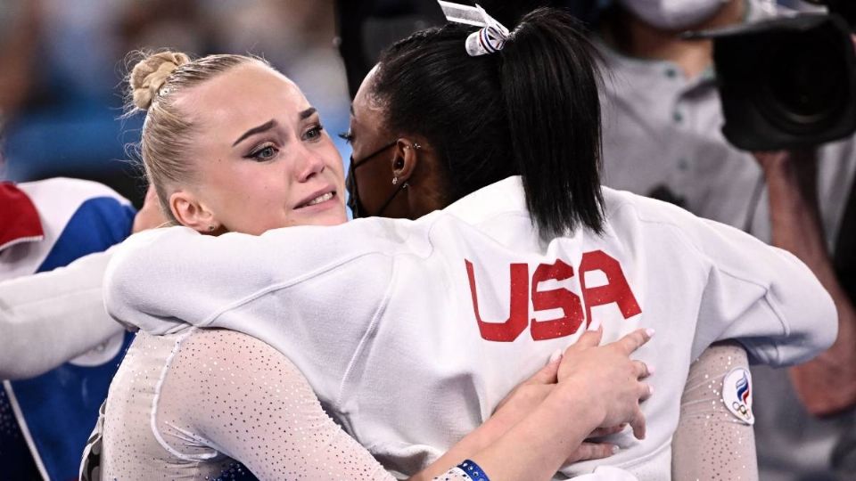 Rusia compite bajo bandera neutral como sanción por sus escándalos de dopaje, es el mejor equipo de gimnasia. Foto: AFP