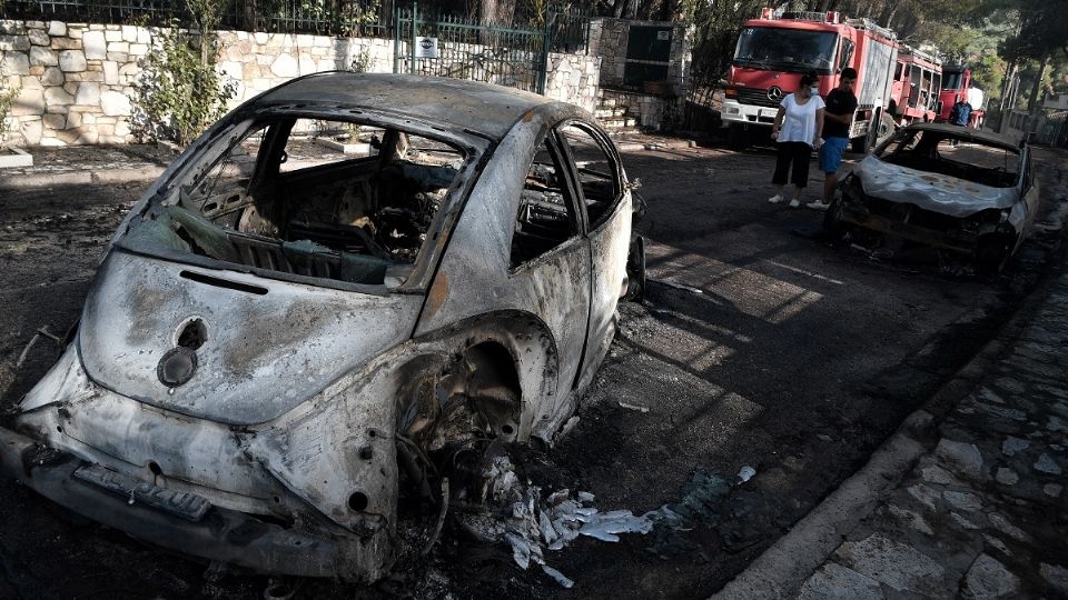 Fuertes vientos elevaron el temor en Atenas. Foto: AFP
