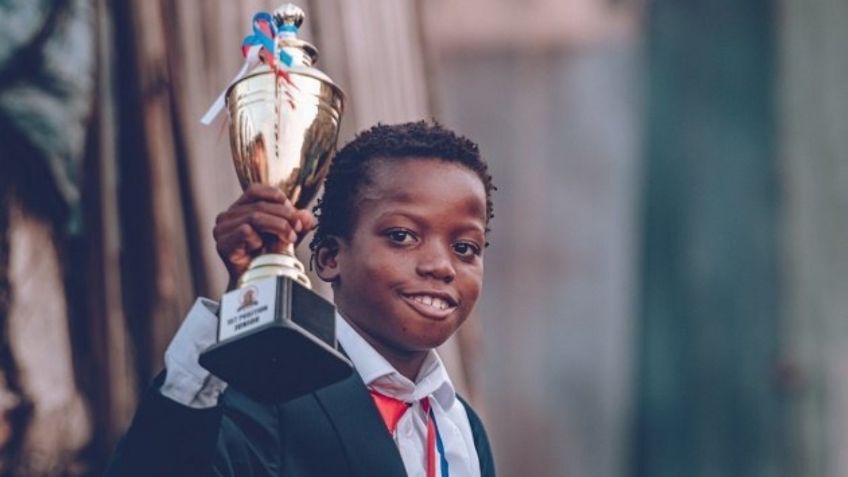 Prodigio del ajedrez: Niño con parálisis cerebral se convirtió en el orgullo de Nigeria