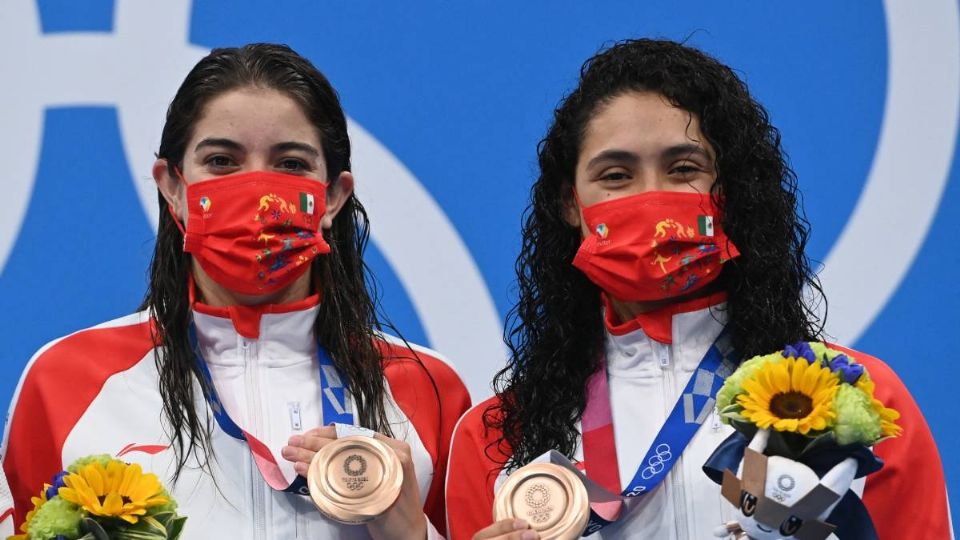 Ale Orozco y Gaby Agúndez consiguieron hasta el momento la segunda medalla de México en Tokio 2020. Foto: AFP