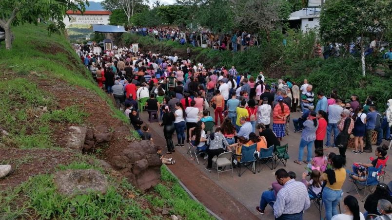 Queremos romper cualquier tensión, estamos invitando a esta misa porque queremos que se siga platicando Foto: Especial