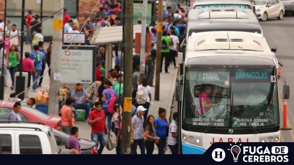 Monterrey bajo crisis de transporte público Foto: Nómada News