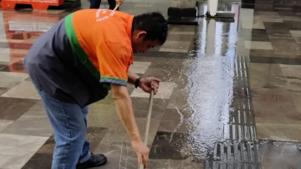 Subrayó la importancia de mantener aseadas las calles.