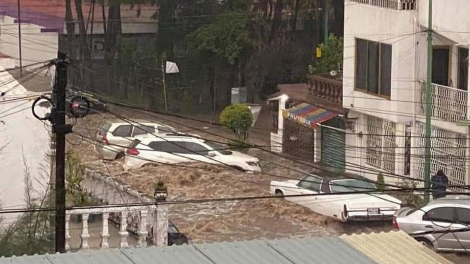 Debido a las intensas lluvias registradas en el Estado de México este pasado lunes 5 de julio se registraron inundaciones en al menos tres municipios. Foto: Cuartoscuro