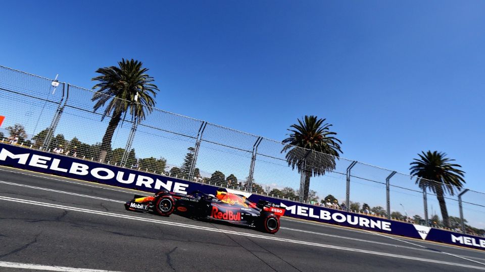 Monoplaza de Red BulL Racing en el circuito de Albert Park, en la ciudad costera de Melbourne. Foto: Twitter Red Bull Racing