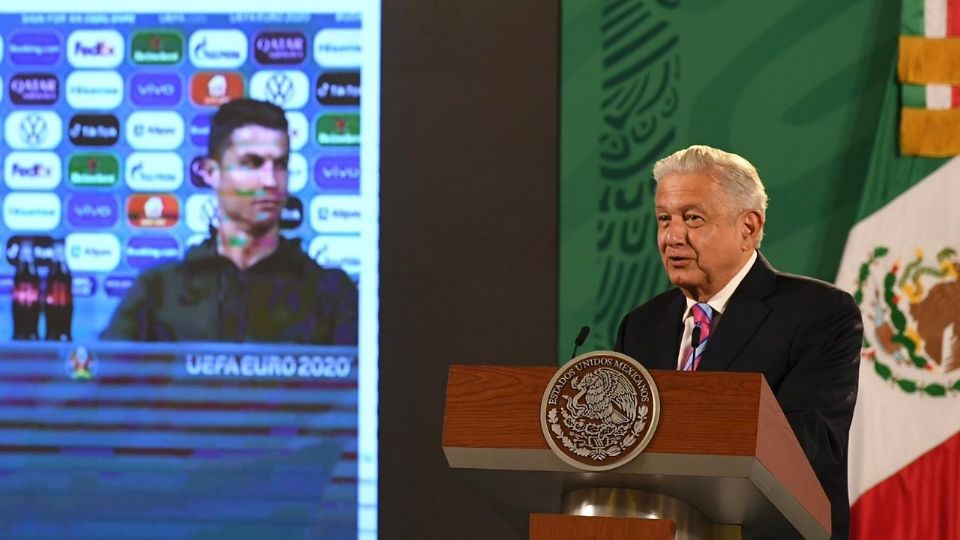 AMLO habló sobre nutrición y uso de ejemplo a Cristiano Ronaldo 
FOTO: Leslie Pérez