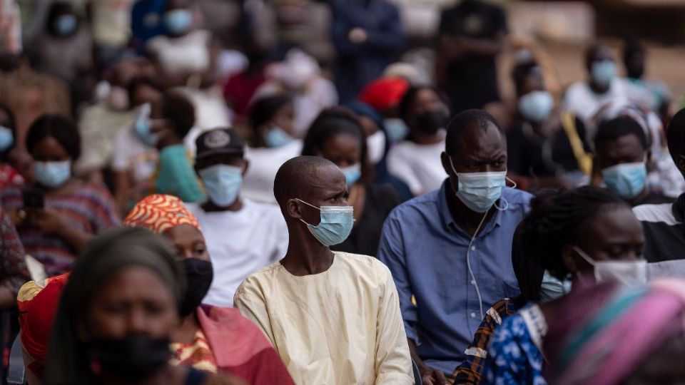 EN RIESGO. El Marburgo se transmite al humano, a través de los murciélagos de la fruta, huéspedes naturales de este virus. Foto: AP