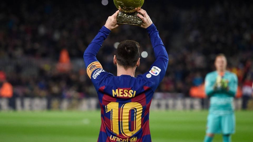 Hasta ahora ocho de cada 10 camisetas que se vendían del Barça llevaban el 10 de Leo Messi. Foto: AFP