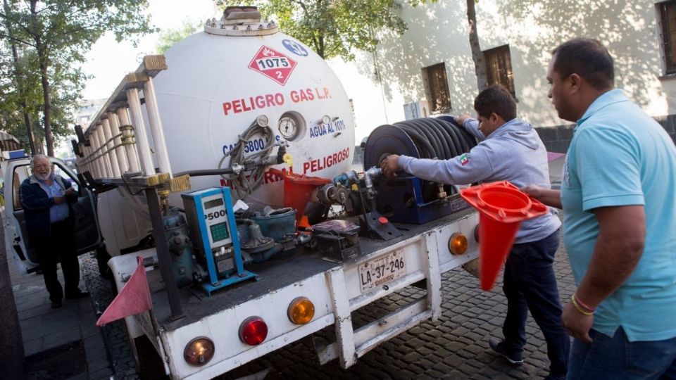 Los gaseros se han manifestado y rechazan el precio máximo al gas LP que ha establecido el gobierno federal. Foto: Archivo