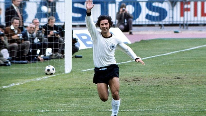 Alemania llora al "Torpedo" Gerd Müller, su hombre gol