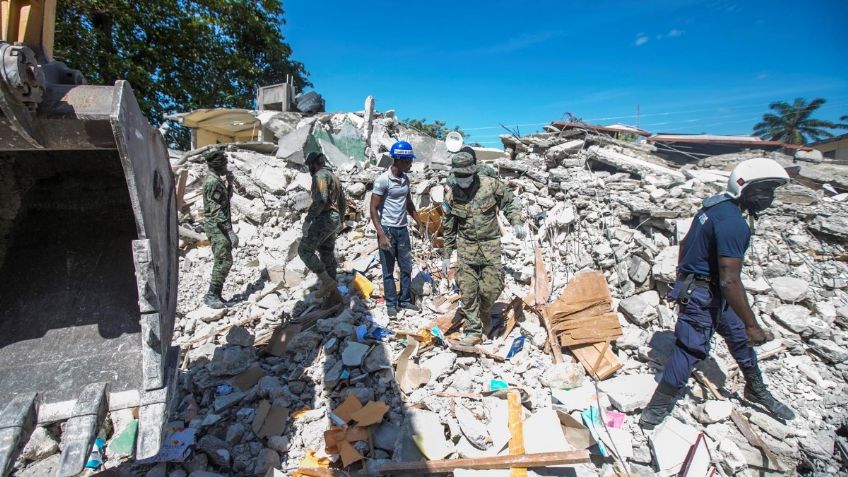 Haití: Asciende a mil 297 el número de muertos tras terremoto de 7.2