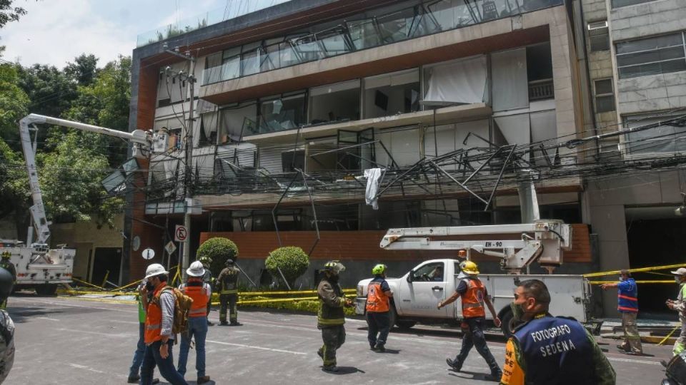 Permiten retiro de autos, documentos y cosas de valor a vecinos (Foto: Cuartoscuro)